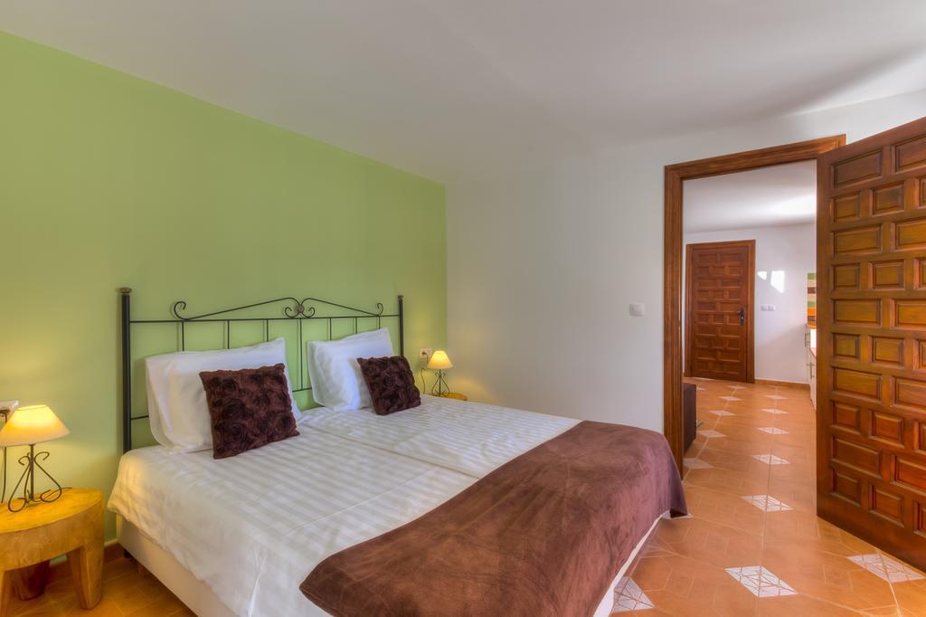 Villa Damara Албокс Екстериор снимка