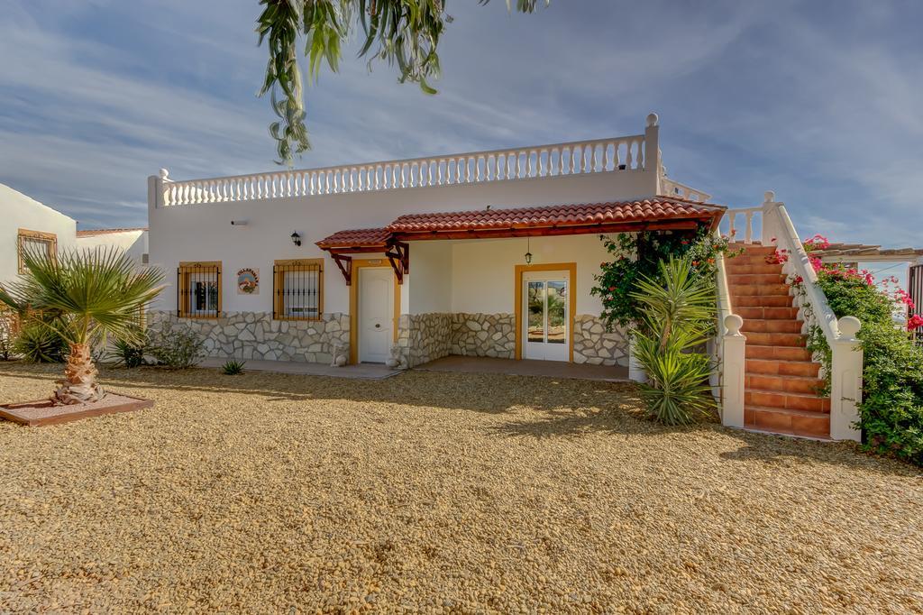 Villa Damara Албокс Екстериор снимка